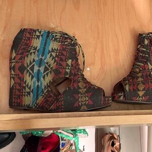 Jeffrey Campbell Multicolor Patterned Wedges